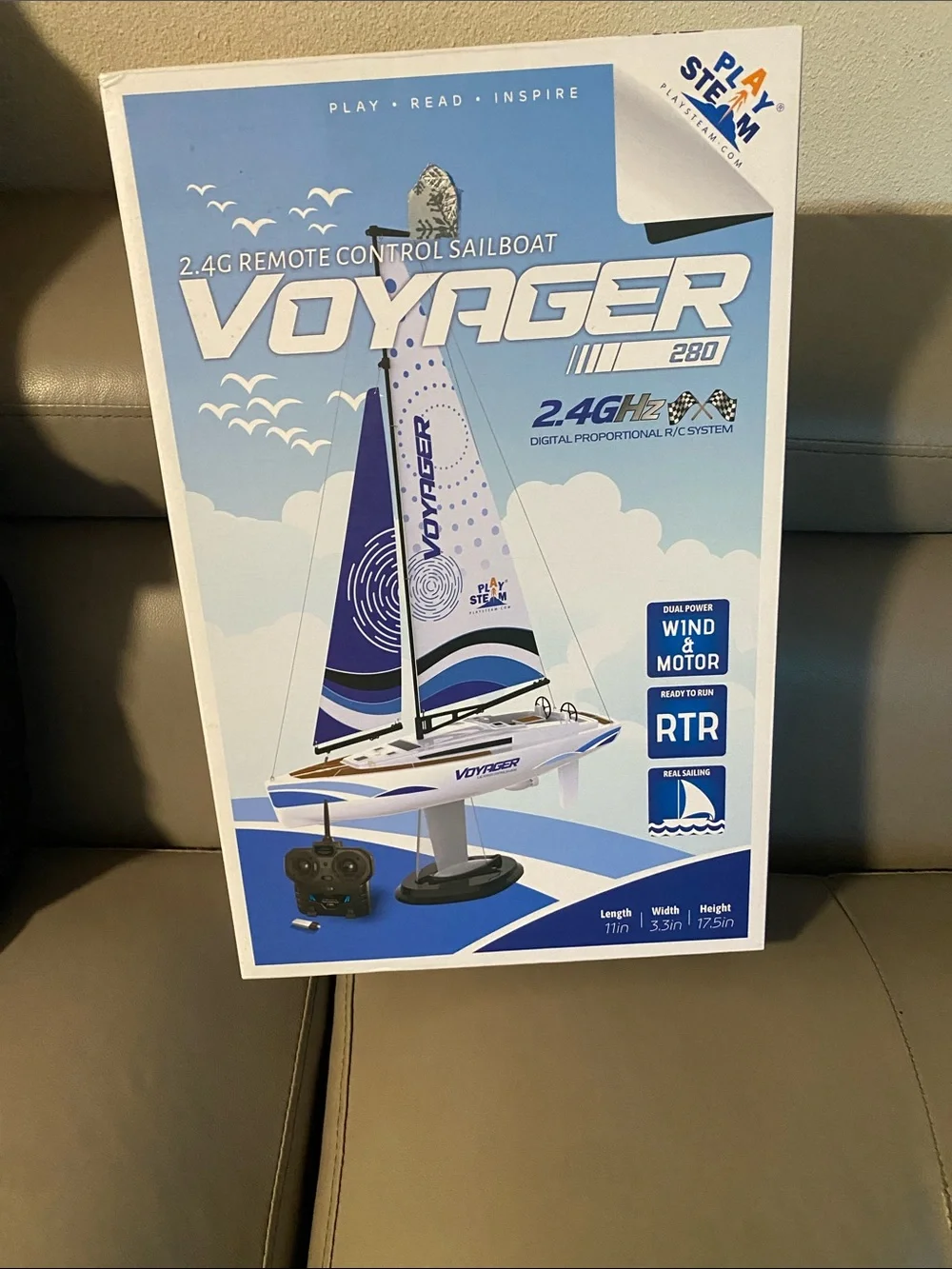 Voyager 280 Remote Control Sailboat - Blue & White